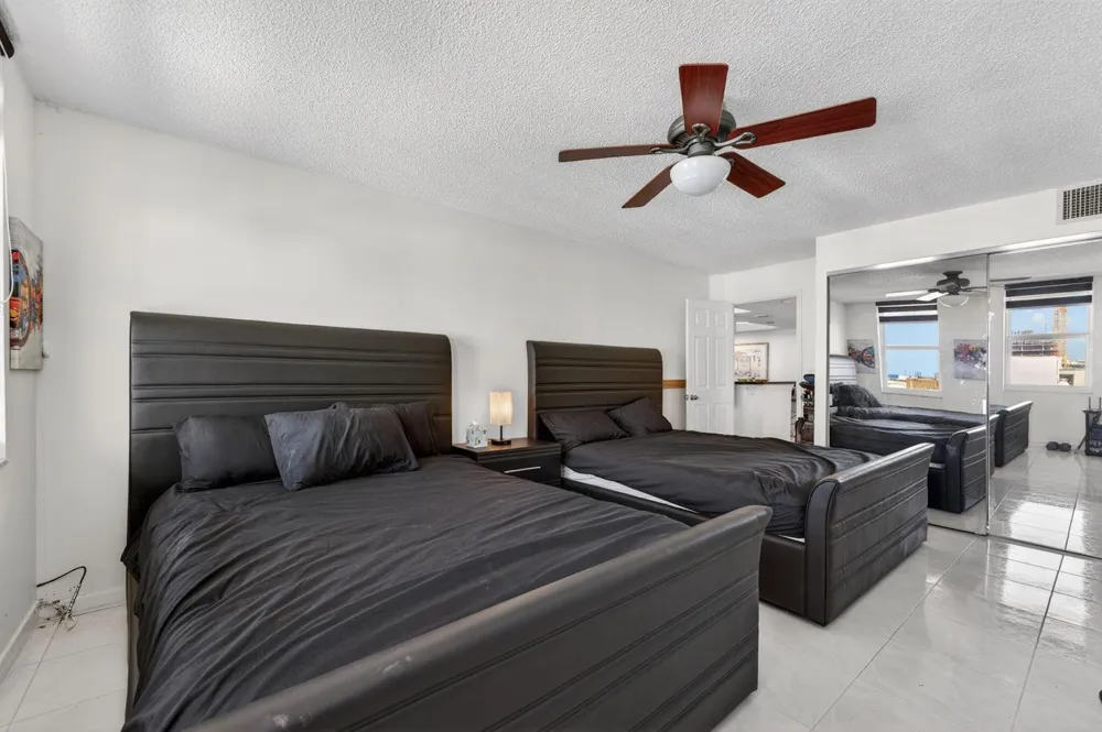 1149 Hillsboro Mile #1007 Hillsboro Beach, FL 33062