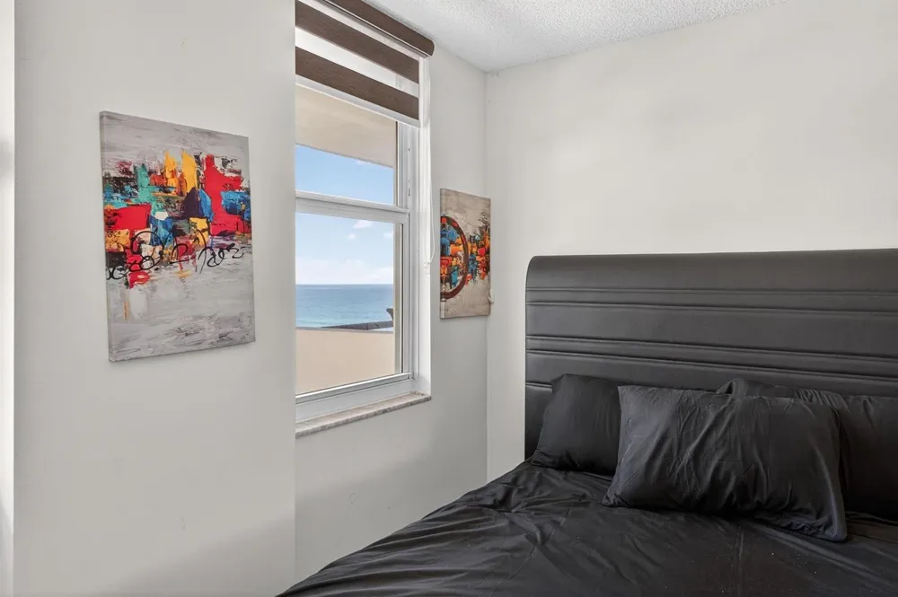 1149 Hillsboro Mile #1007 Hillsboro Beach, FL 33062