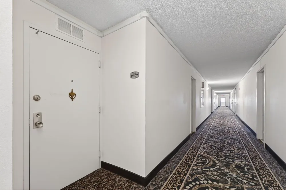 1149 Hillsboro Mile #1007 Hillsboro Beach, FL 33062