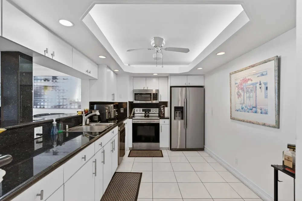 1149 Hillsboro Mile #1007 Hillsboro Beach, FL 33062