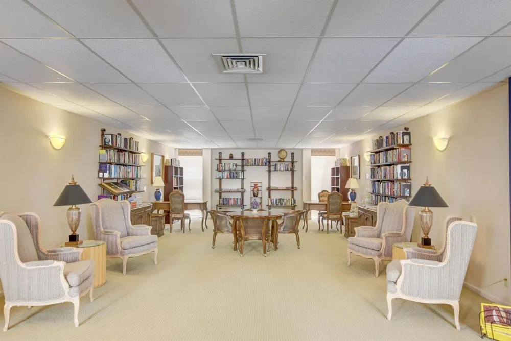 1149 Hillsboro Mile #1007 Hillsboro Beach, FL 33062