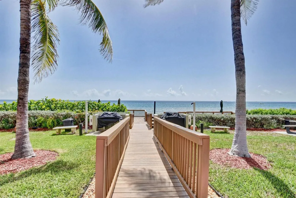 1149 Hillsboro Mile #1007 Hillsboro Beach, FL 33062
