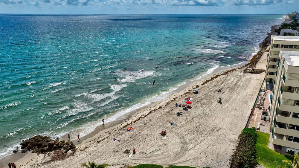 1239 Hillsboro Mile #403 Hillsboro Beach, FL 33062