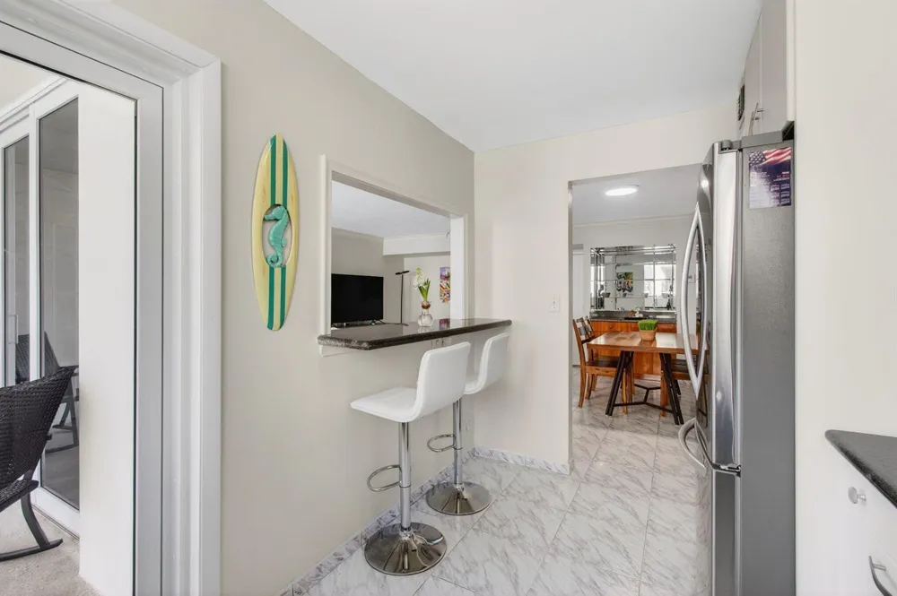 1239 Hillsboro Mile #403 Hillsboro Beach, FL 33062