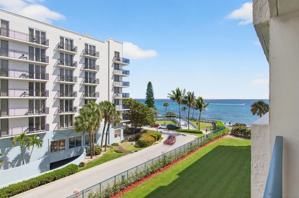 1239 Hillsboro Mile #403 Hillsboro Beach, FL 33062