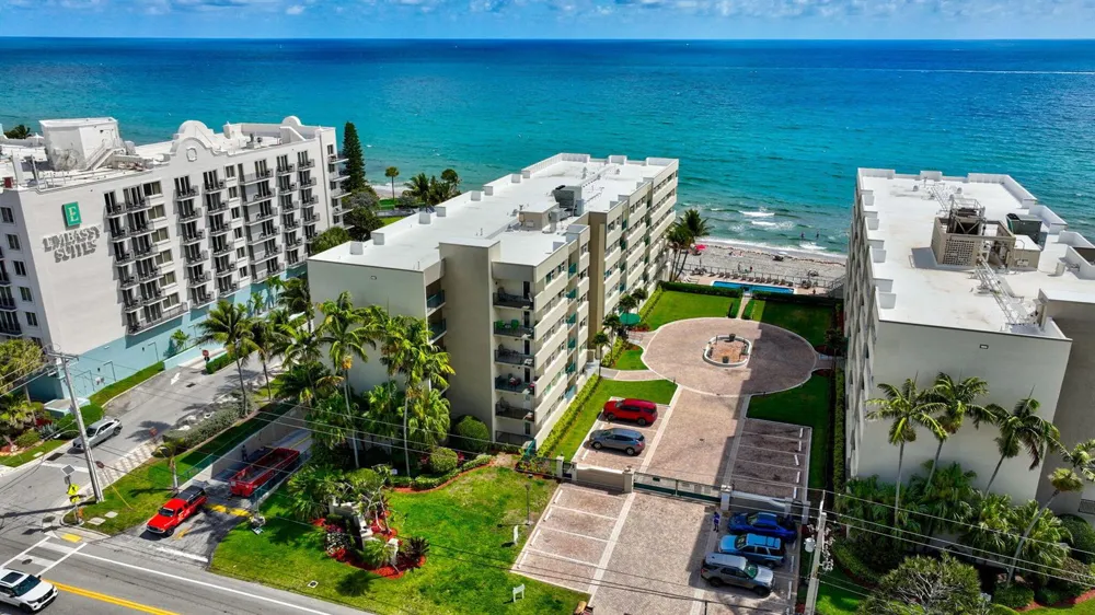 1239 Hillsboro Mile #403 Hillsboro Beach, FL 33062
