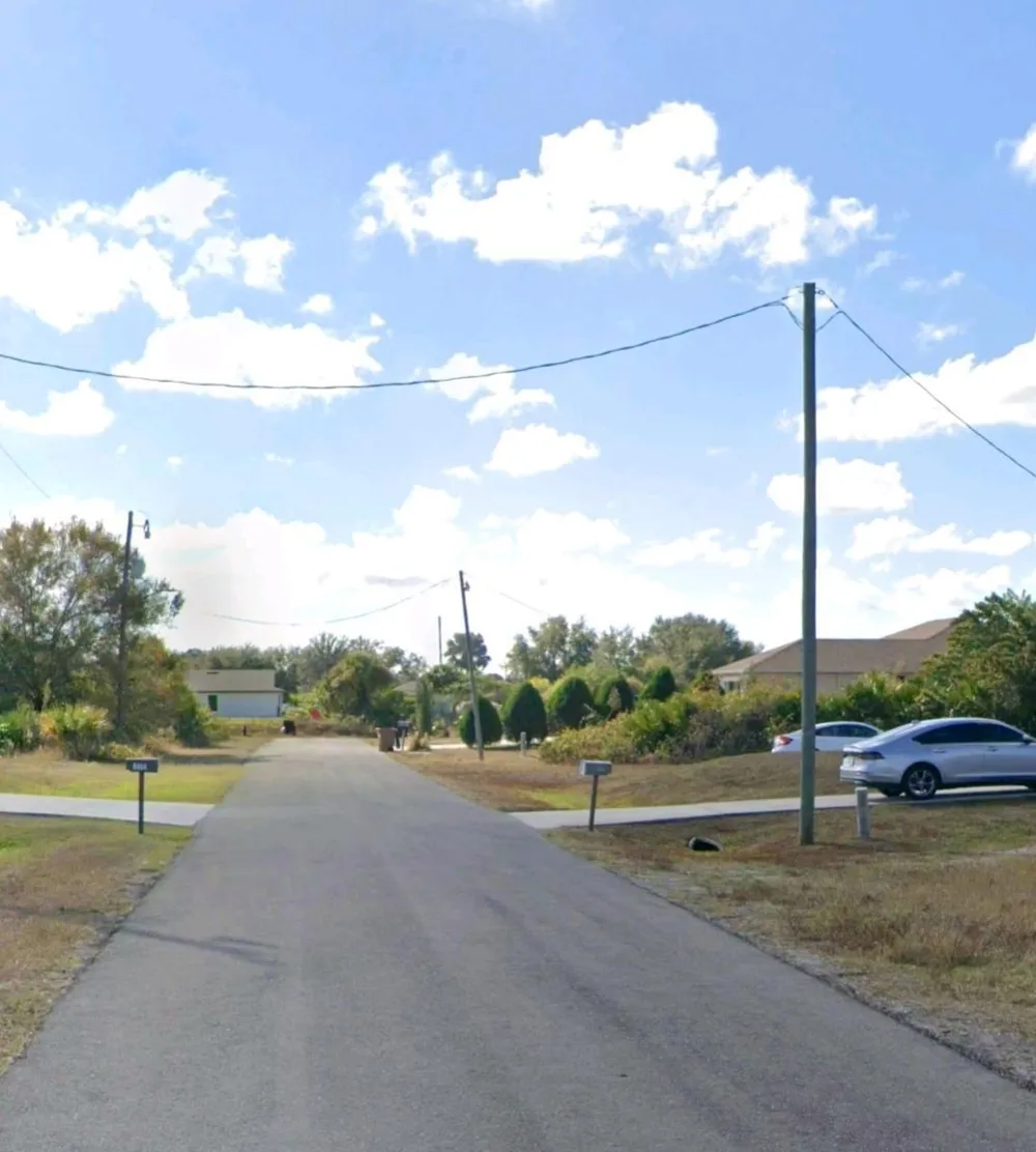 6006 Flora Avenue Lehigh Acres, FL 33971
