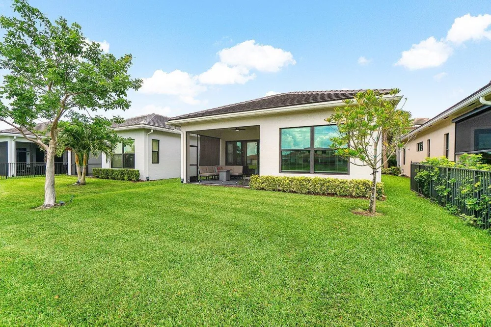 16070 Key Biscayne Lane Westlake, FL 33470
