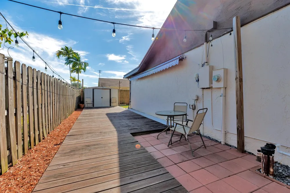3880 NW 2nd Court Deerfield Beach, FL 33442
