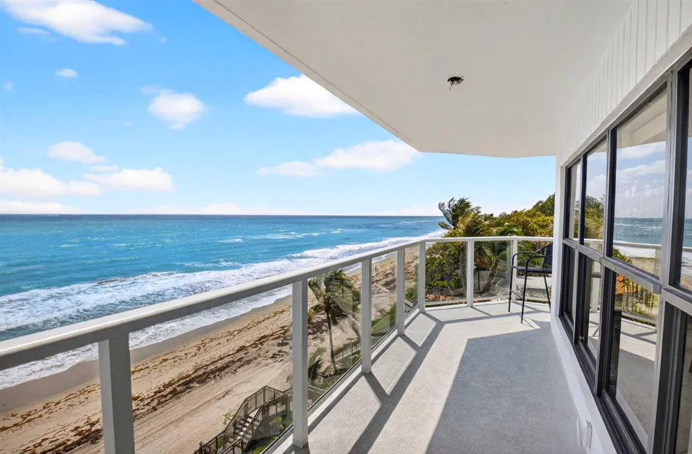 4605 S Ocean Boulevard #5a Highland Beach, FL 33487