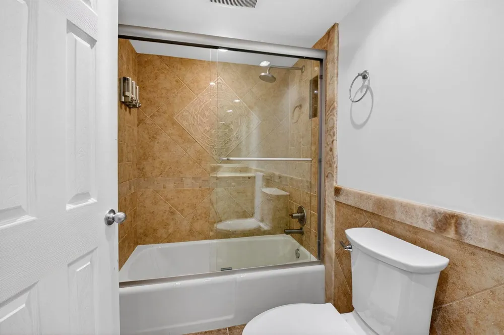 4605 S Ocean Boulevard #5a Highland Beach, FL 33487