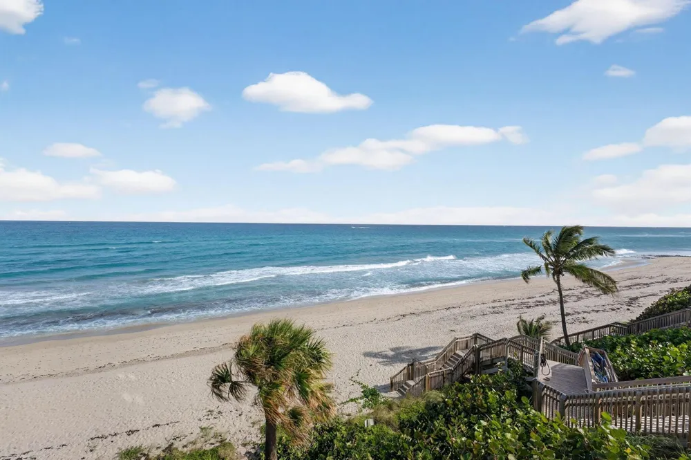 4605 S Ocean Boulevard #5a Highland Beach, FL 33487