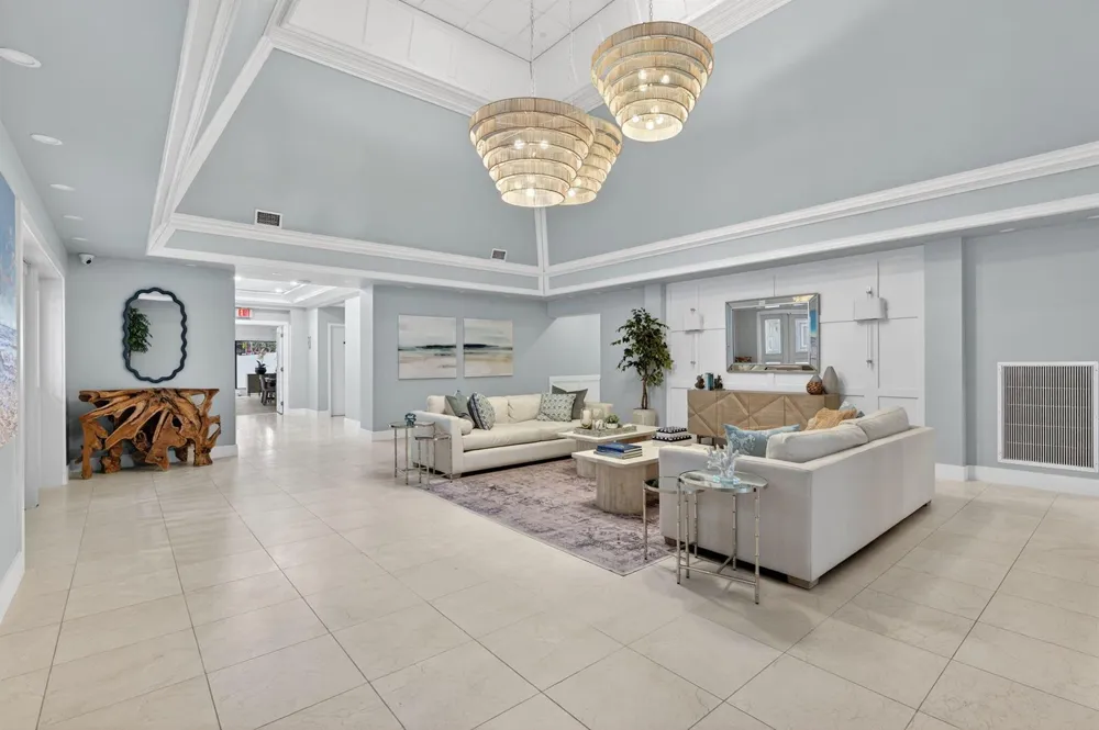 4605 S Ocean Boulevard #5a Highland Beach, FL 33487