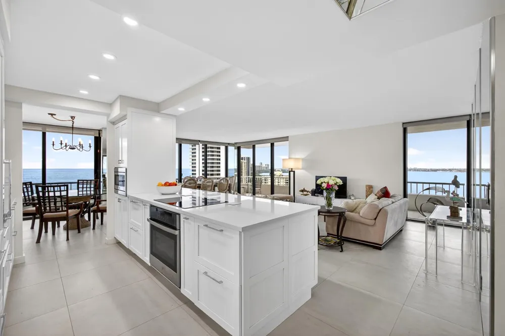 5540 Ocean Drive #14b Singer Island, FL 33404