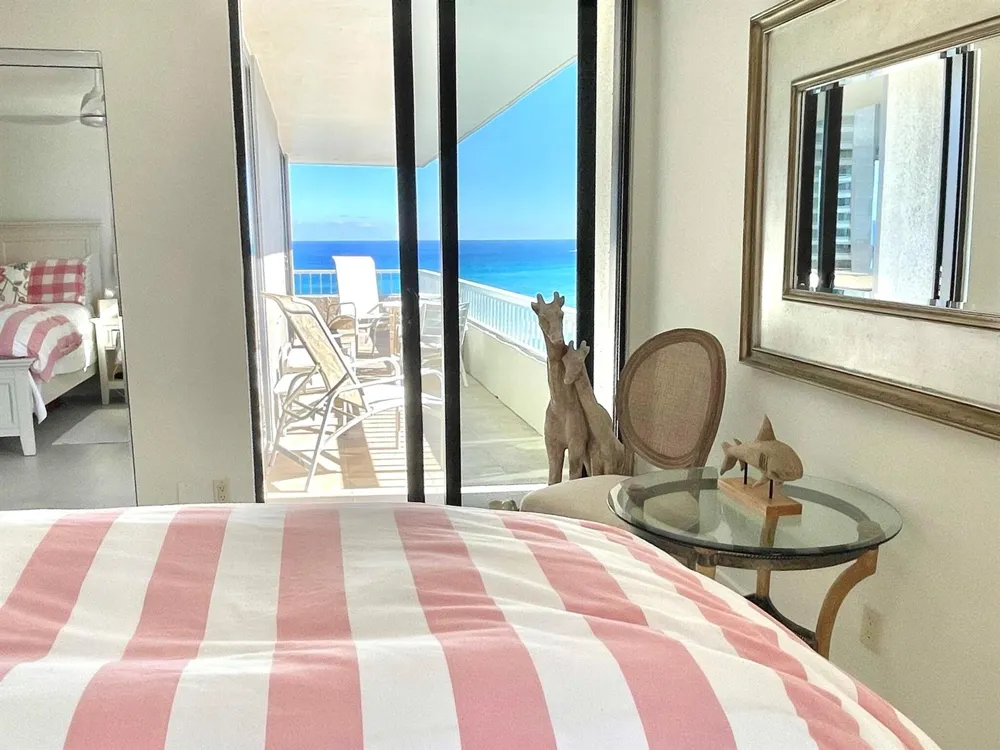 5540 Ocean Drive #14b Singer Island, FL 33404