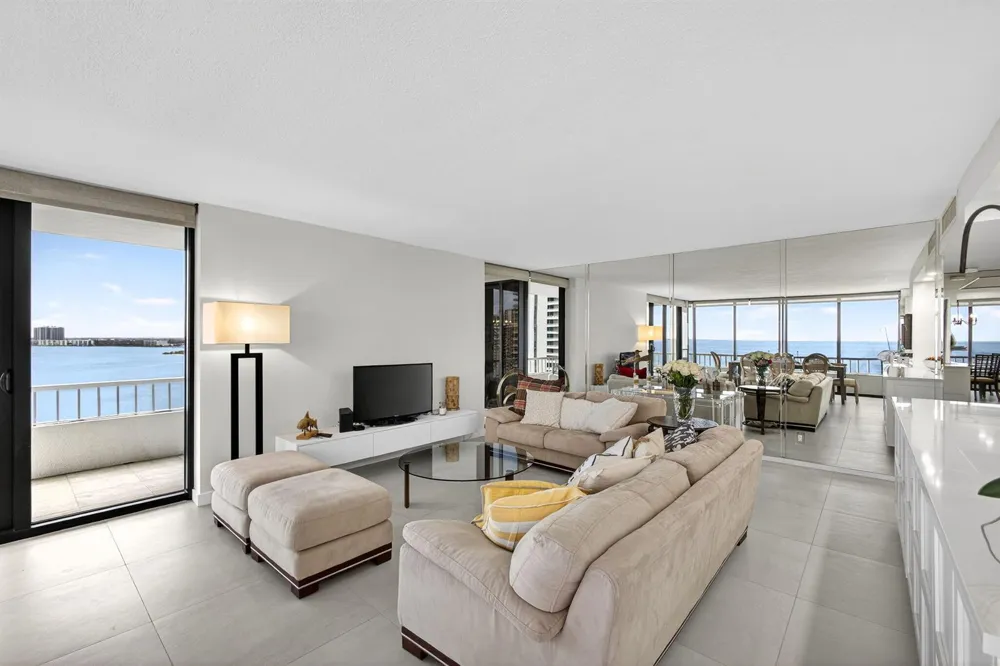 5540 Ocean Drive #14b Singer Island, FL 33404