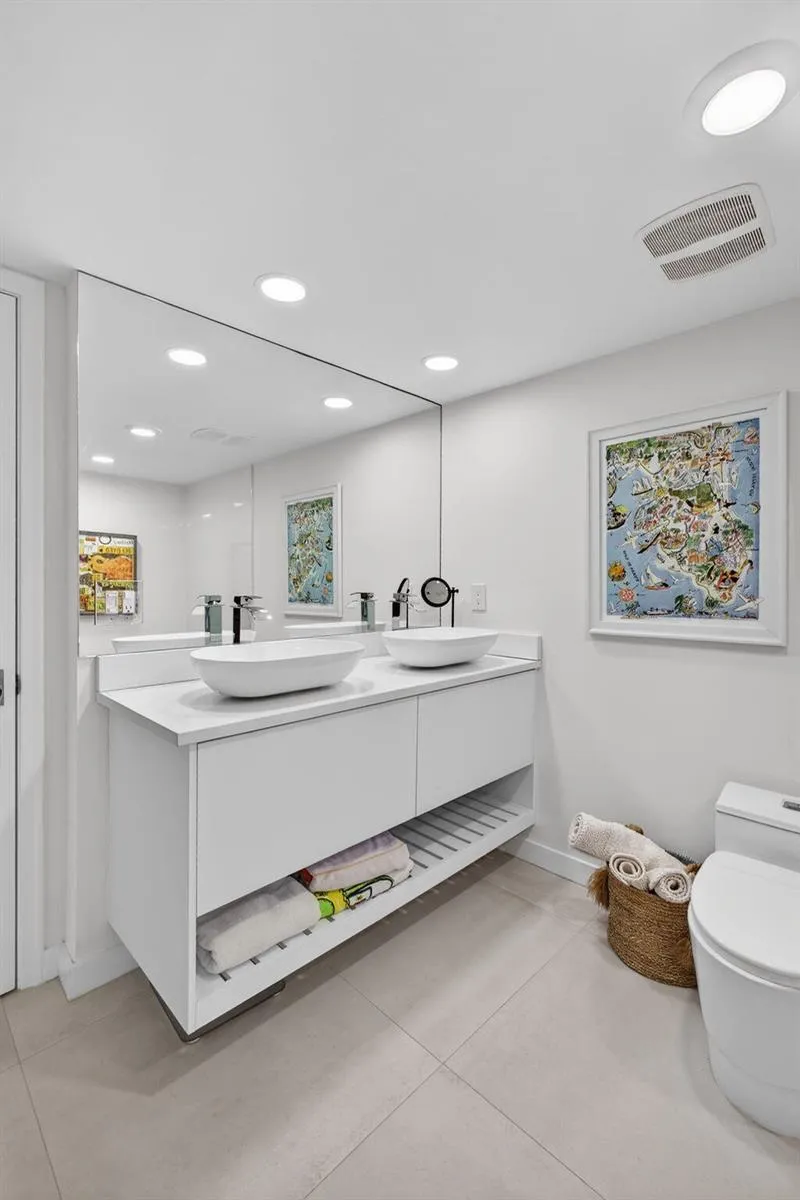 5540 Ocean Drive #14b Singer Island, FL 33404