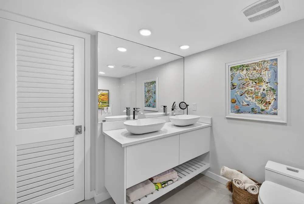 5540 Ocean Drive #14b Singer Island, FL 33404