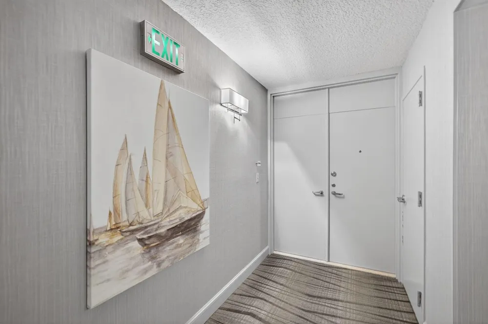 5540 Ocean Drive #14b Singer Island, FL 33404