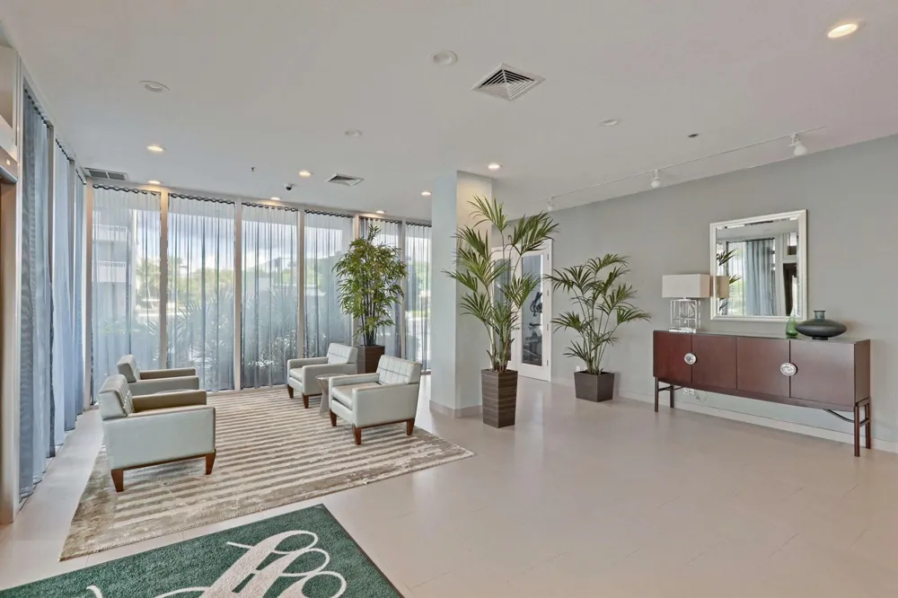 5540 Ocean Drive #14b Singer Island, FL 33404