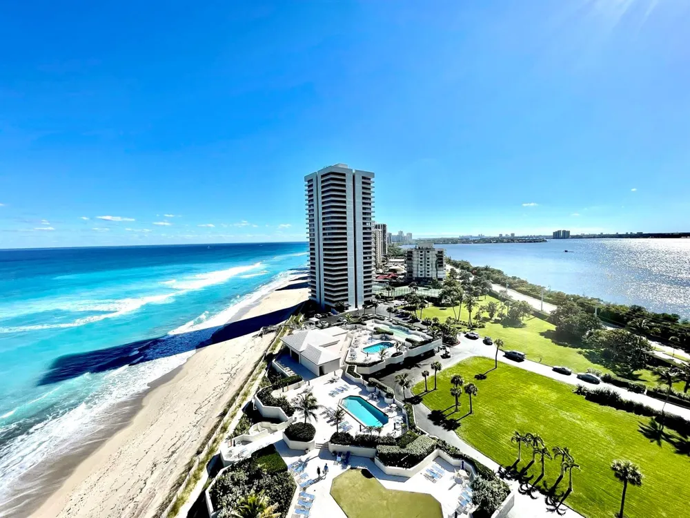 5540 Ocean Drive #14b Singer Island, FL 33404