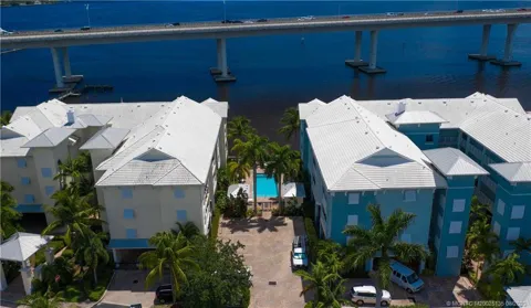 275 NW Flagler Avenue #205