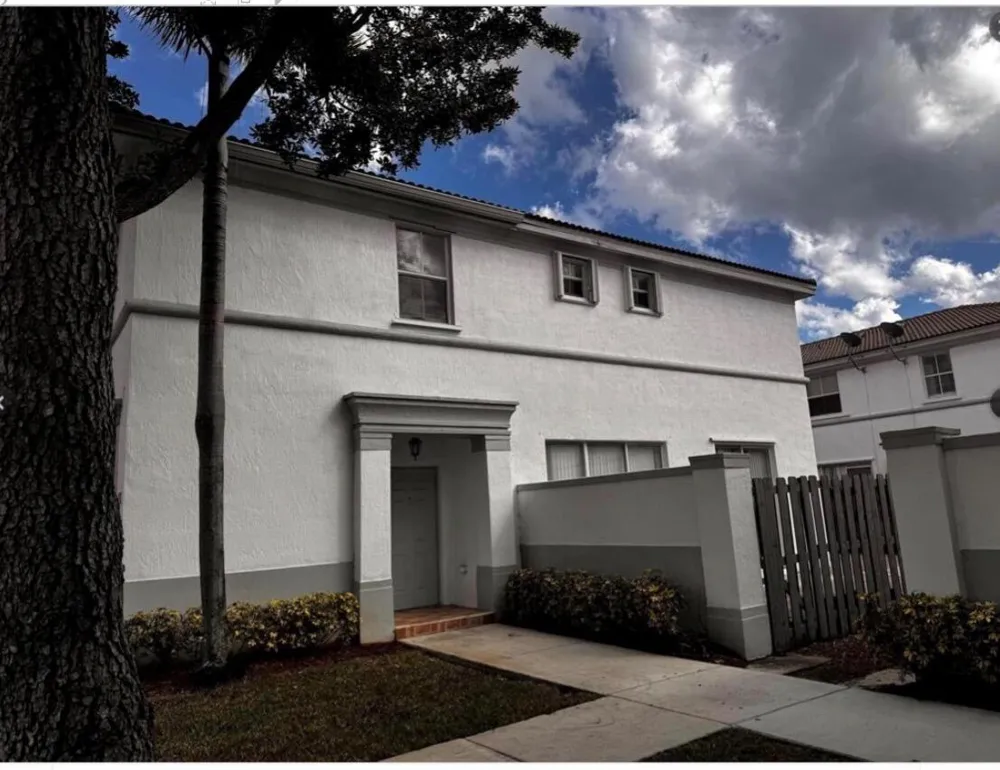 15746 SW 41st Street Miramar, FL 33027