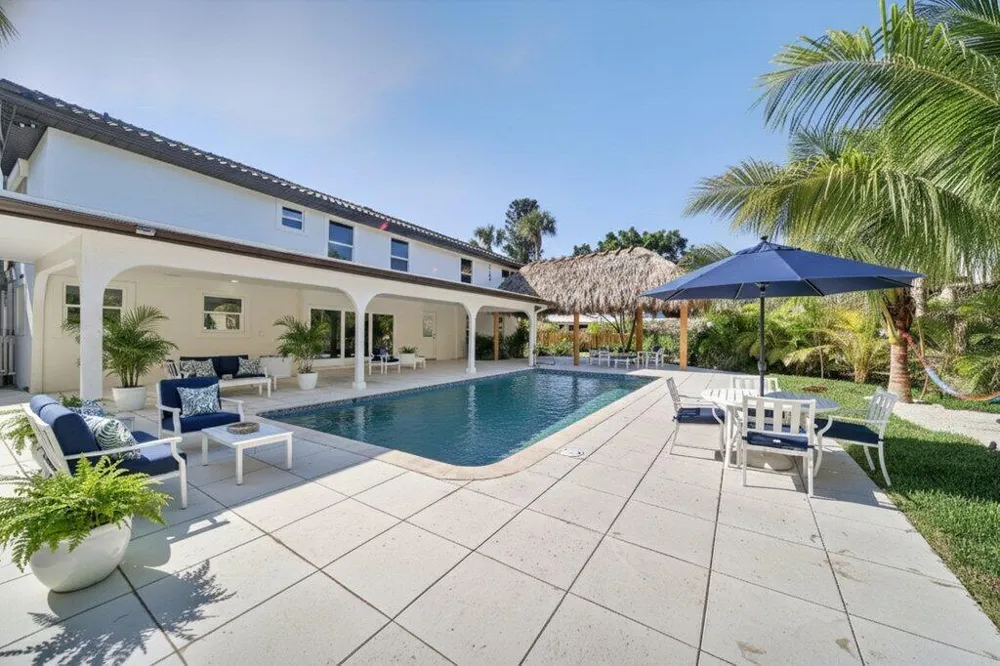37 E High Point Road Sewalls Point, FL 34996