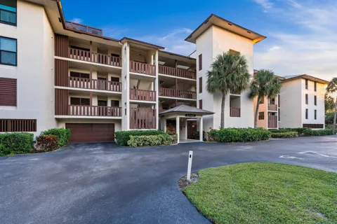 160 SE Saint Lucie Boulevard #402a