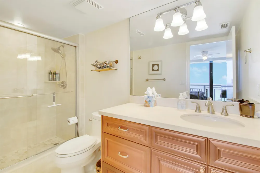 3000 Ocean Drive #23d Singer Island, FL 33404