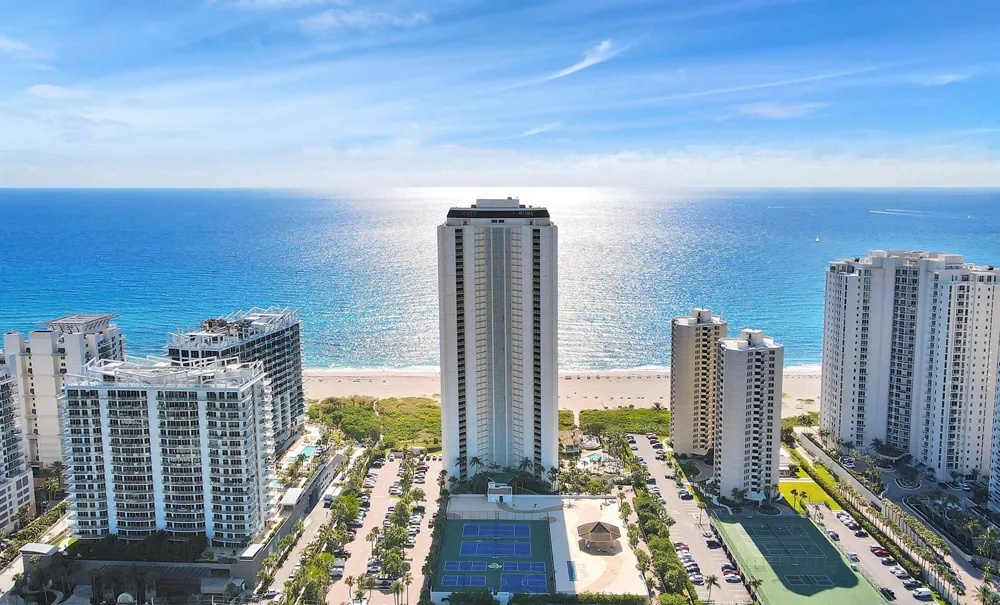 3000 Ocean Drive #23d Singer Island, FL 33404