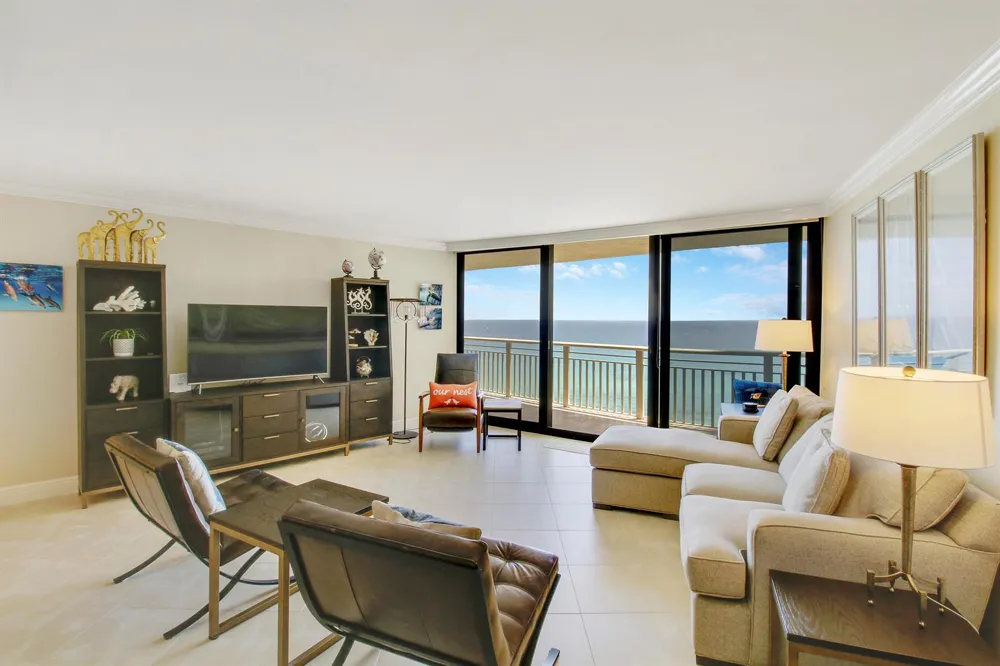 3000 Ocean Drive #23d Singer Island, FL 33404