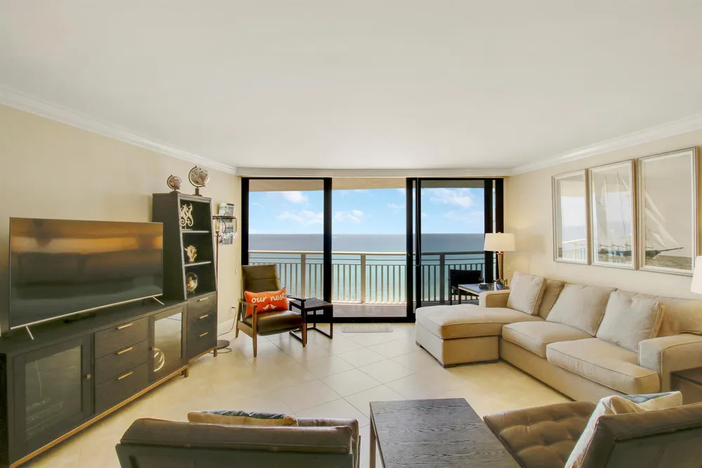 3000 Ocean Drive #23d Singer Island, FL 33404
