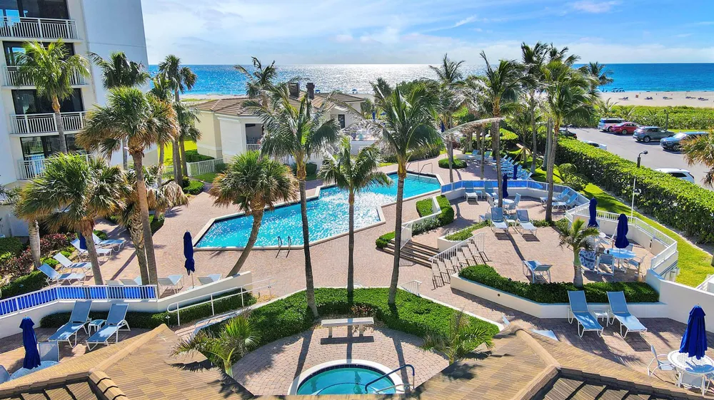 3000 Ocean Drive #23d Singer Island, FL 33404