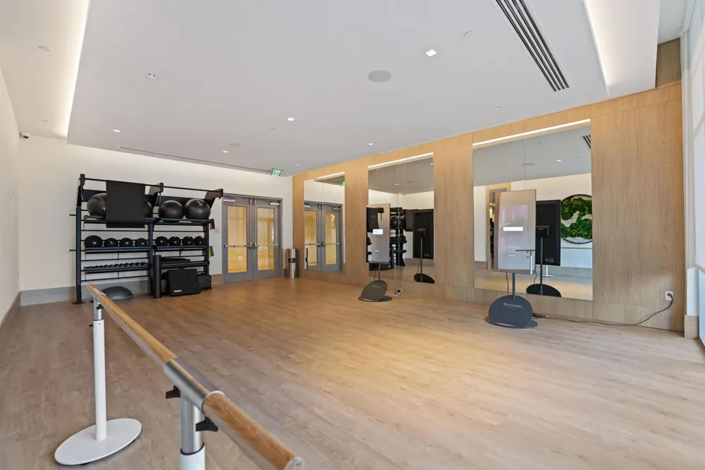 220 Lake Shore Drive #1125 Lake Park, FL 33403