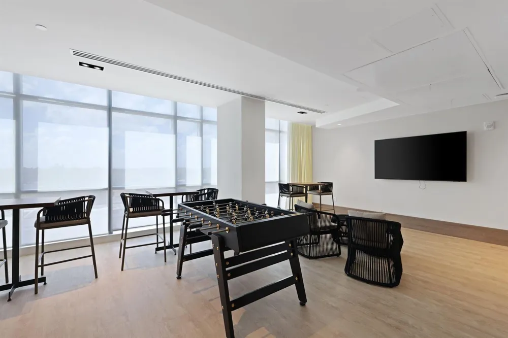 220 Lake Shore Drive #1125 Lake Park, FL 33403