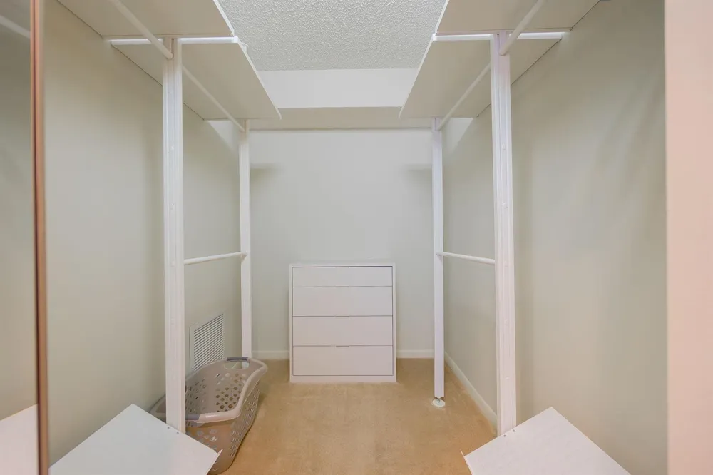 102 Half Moon Circle #G2 Hypoluxo, FL 33462