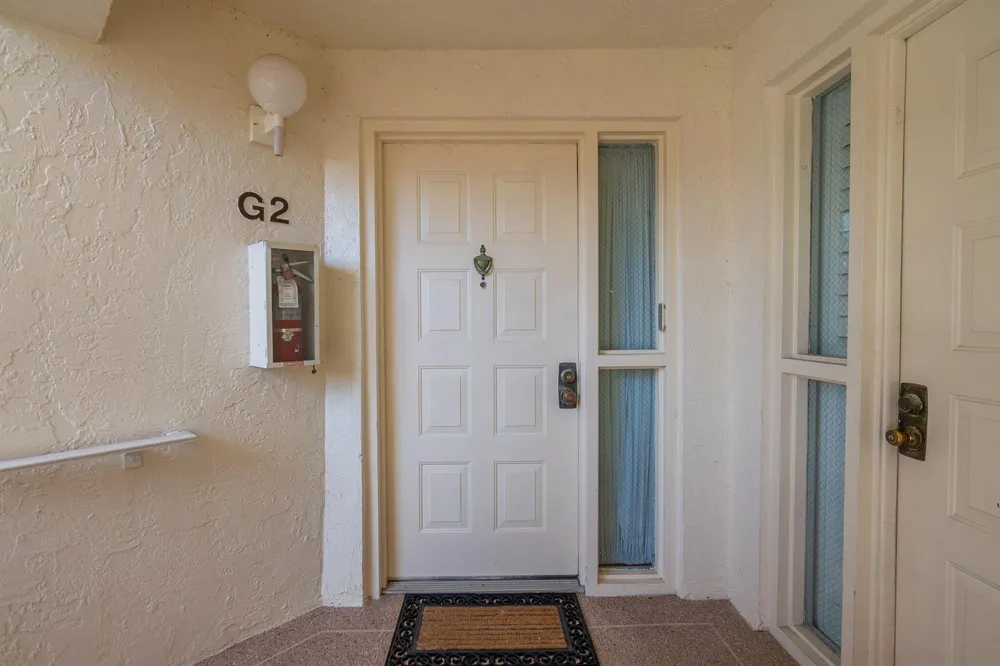 102 Half Moon Circle #G2 Hypoluxo, FL 33462