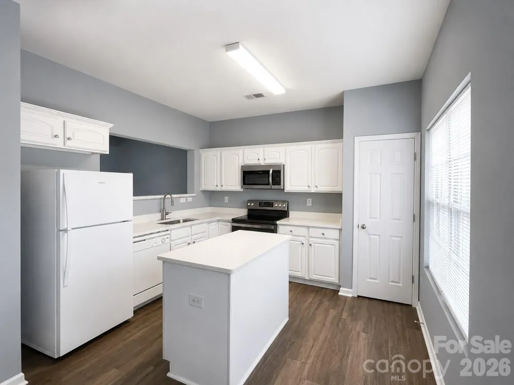 9815 Treeside Lane Matthews, NC 28105