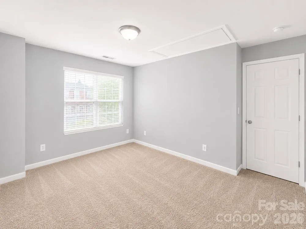 9815 Treeside Lane Matthews, NC 28105