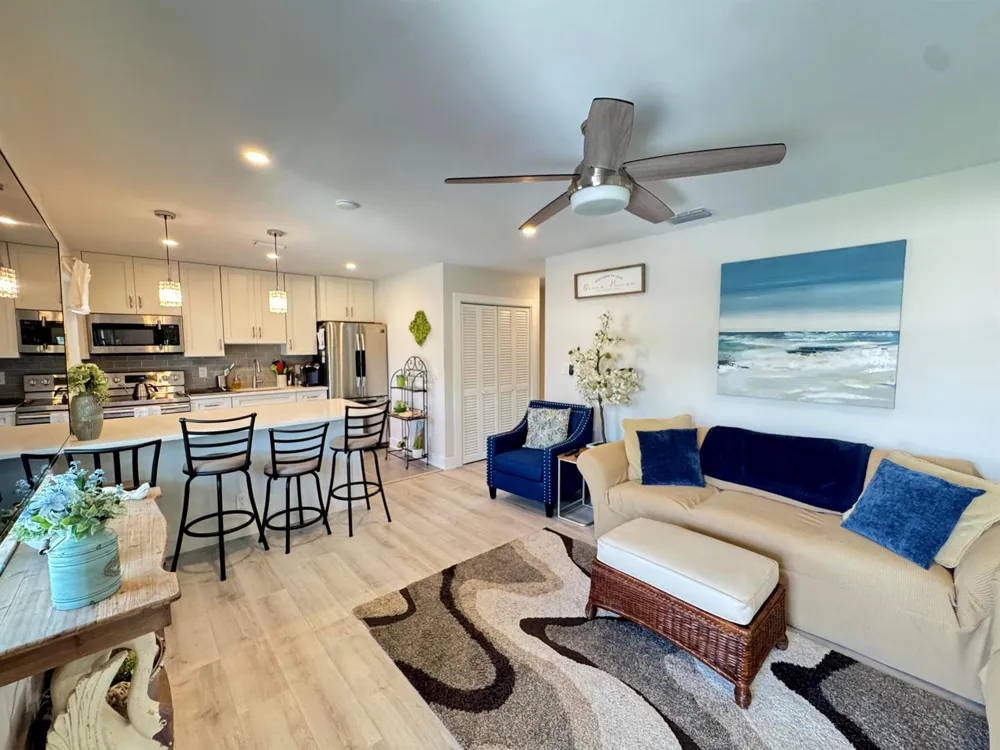 5505 Ocean Boulevard #2-204 Ocean Ridge, FL 33435