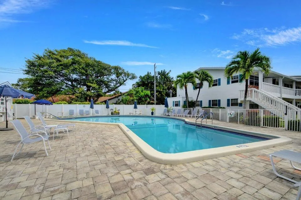 5505 Ocean Boulevard #2-204 Ocean Ridge, FL 33435