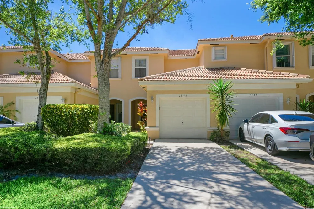 1543 Westchester Avenue Wellington, FL 33414