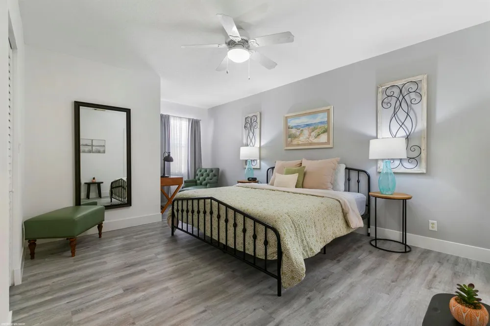 1543 Westchester Avenue Wellington, FL 33414