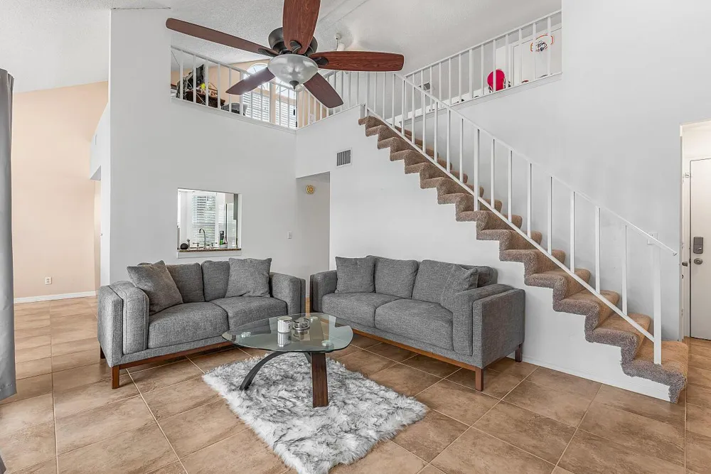 1965 Westminster Circle #6 Vero Beach, FL 32966