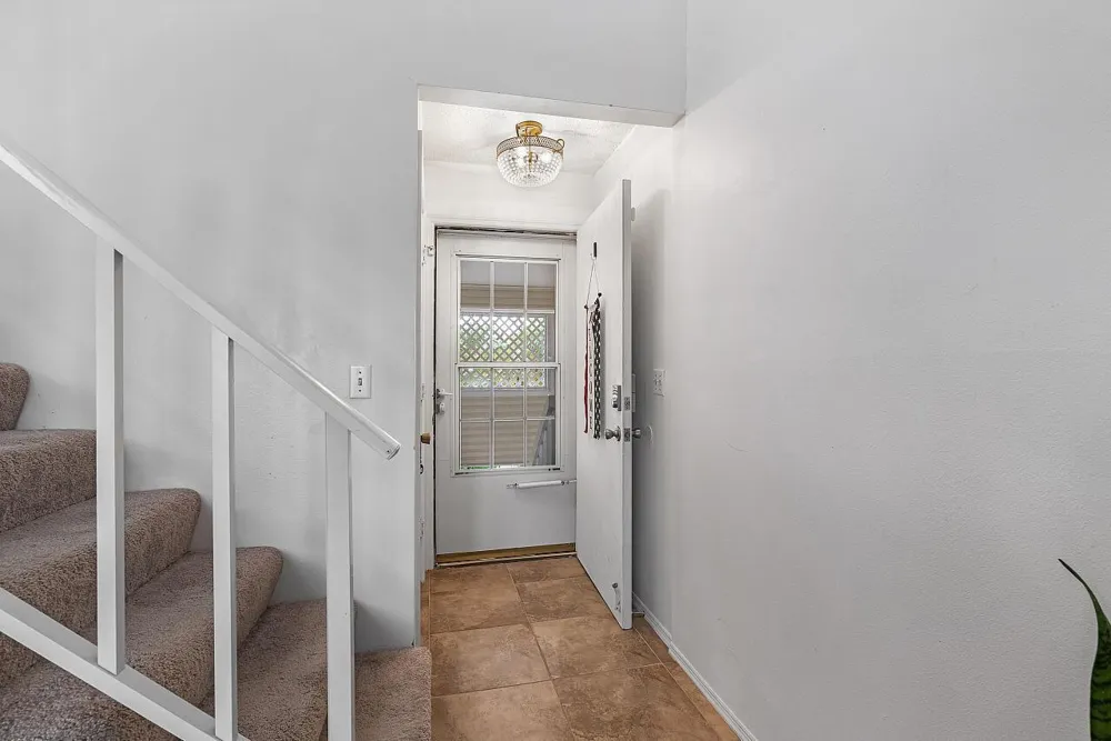 1965 Westminster Circle #6 Vero Beach, FL 32966