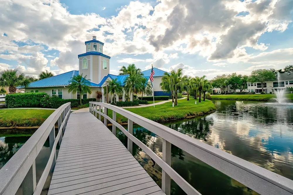 1965 Westminster Circle #6 Vero Beach, FL 32966