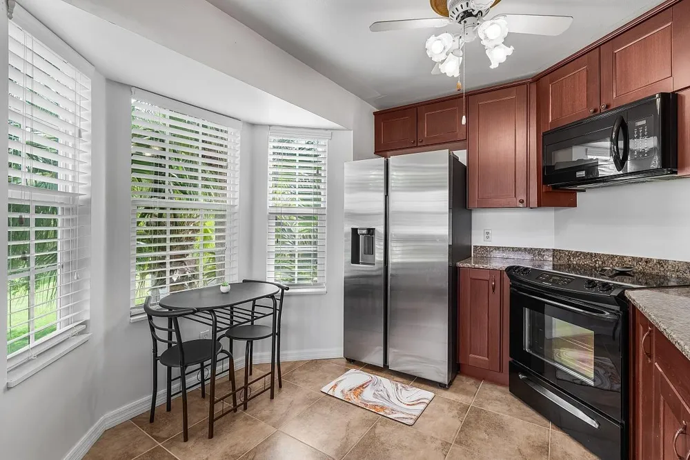 1965 Westminster Circle #6 Vero Beach, FL 32966