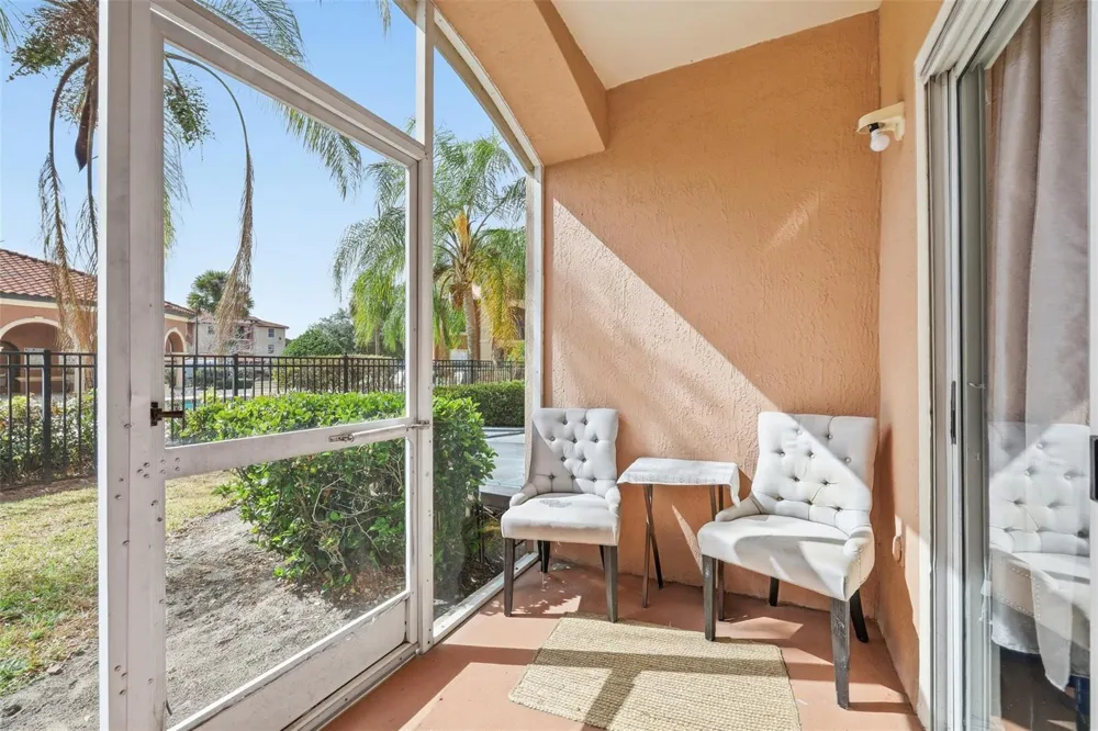 5518 Metrowest Boulevard #11-104 Orlando, FL 32811