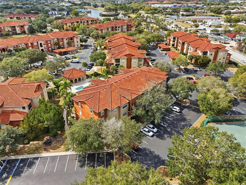 5518 Metrowest Boulevard #11-104 Orlando, FL 32811
